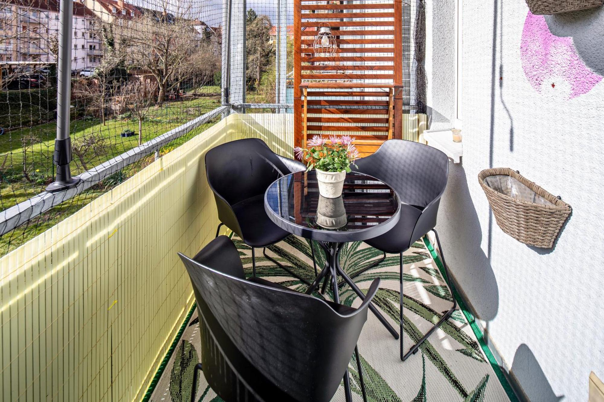 Balkon Apartment Shanti Lu Erfurt Buitenkant foto